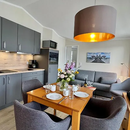 Stylische Mit Balkon Und Wlan Im Seepark Lejlighed *