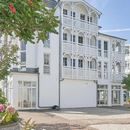 Stylische Mit Balkon Und Wlan Im Seepark Daire Sellin (Rugen)